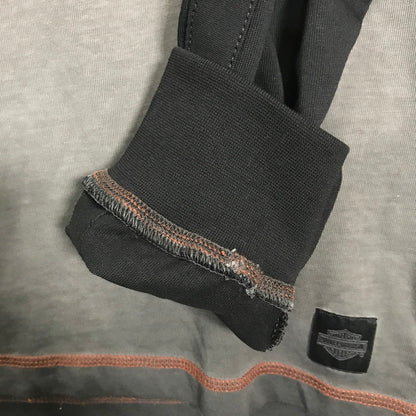 【中古品】【メンズ】  HARLEY-DAVIDSON ハーレーダビッドソン COLORBLOCK DESIGN LS TEE ロゴ  Tシャツ 長袖 ロンT トップス 古着 145-250718-mh-01-fuz サイズ：M カラー：グレー ブラック 万代Net店