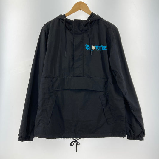 【中古品】【メンズ】 RIPNDIP × CLOTTEE リップンディップ × クロッティ コラボ ナイロンパーカー ジャンパー アウター 上着 アノラックパーカー 142-250816-io-03-fuz サイズ：S カラー：ブラック 万代Net店