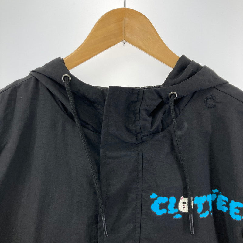 【中古品】【メンズ】 RIPNDIP × CLOTTEE リップンディップ × クロッティ コラボ ナイロンパーカー ジャンパー アウター 上着 アノラックパーカー 142-250816-io-03-fuz サイズ：S カラー：ブラック 万代Net店