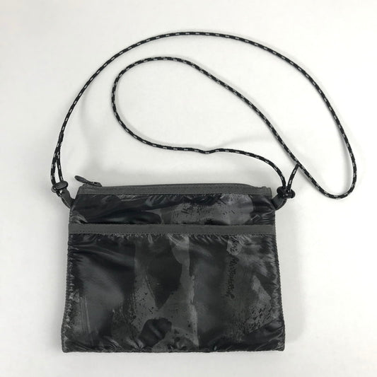 【中古品】 WHITE MOUNTAINEERING ホワイトマウンテニアリング サコッシュ カバン バッグ カモ カモフラージュ 188-260424-mh-12-fuzh 万代Net店