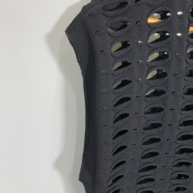 【中古品】【レディース】 CFCL シーエフシーエル FACADE VENTS VEST ベスト トップス 古着 170-250906-mh-02-fuz サイズ：3 カラー：ブラック 万代Net店