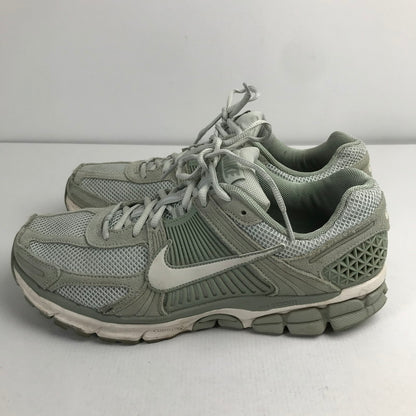 【中古品】【メンズ】 NIKE HF1553-300 ZOOM VOMERO 5 ナイキ ズーム ボメロ 5 スニーカー 靴 160-260330-ky-04-fuzh サイズ：28.5 カラー：モスグリーン 万代Net店