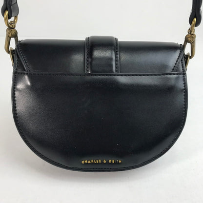 【中古品】【レディース】 CHARLES&KEITH チャールズアンドキース ワンショルダー バッグ 188-260413-ky-17-fuz カラー：ブラック 万代Net店