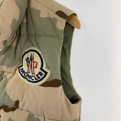 【中古品】【メンズ】 MONCLER JUNYA WATANABE COMME DES GARCONS JR-J205 ダウンベスト モンクレール 141-250915-st-01-fuz サイズ：S カラー：ウッドランドカモ 万代Net店