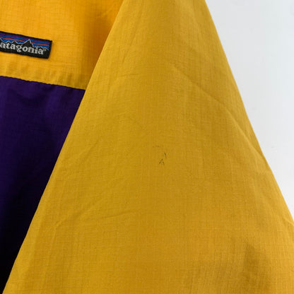 【中古品】【メンズ】 PATAGONIA パタゴニア 83113 PNEUMATIC PULLOVER ニューマティック プルオーバー マウンテン パーカー ジャケット コート アウター 古着 144-260306-mh-07-fuz サイズ：S カラー：イエロー パープル 万代Net店
