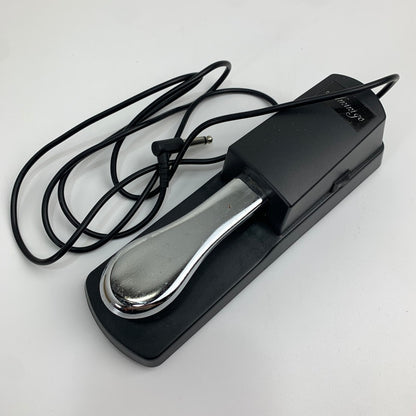 【現状渡し品】 サスティンペダル 補助ペダル SUSTAIN PEDAL 電子ピアノ 動作未確認品 ※本体にサビやキズ・外箱に傷みあり 113-261024-io-20-fuz 万代Net店
