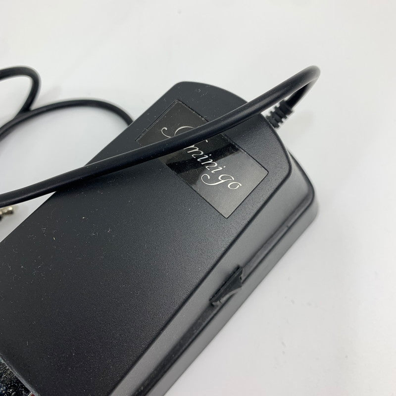 【現状渡し品】 サスティンペダル 補助ペダル SUSTAIN PEDAL 電子ピアノ 動作未確認品 ※本体にサビやキズ・外箱に傷みあり 113-261024-io-20-fuz 万代Net店
