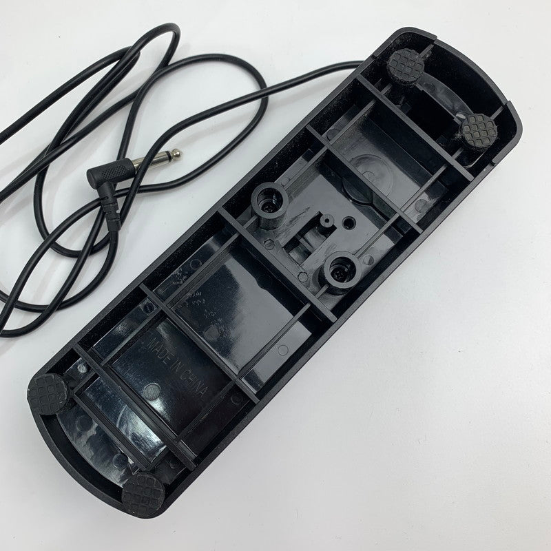 【現状渡し品】 サスティンペダル 補助ペダル SUSTAIN PEDAL 電子ピアノ 動作未確認品 ※本体にサビやキズ・外箱に傷みあり 113-261024-io-20-fuz 万代Net店