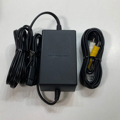 【中古美品】 Nintendo GAME CUBE ニンテンドー ゲーム キューブ 本体 ブラック 箱無し 023-251128-mh-04-fuz 万代Net店