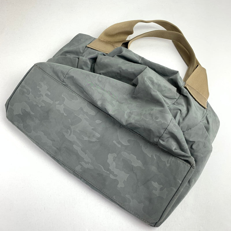【中古品】【レディース】 EAR イア バッグ カーキ CAMO カバン かばん ハンドバッグ カモフラージュ 迷彩柄 ※使用感有 188-260803-io-21-fuzh 万代Net店