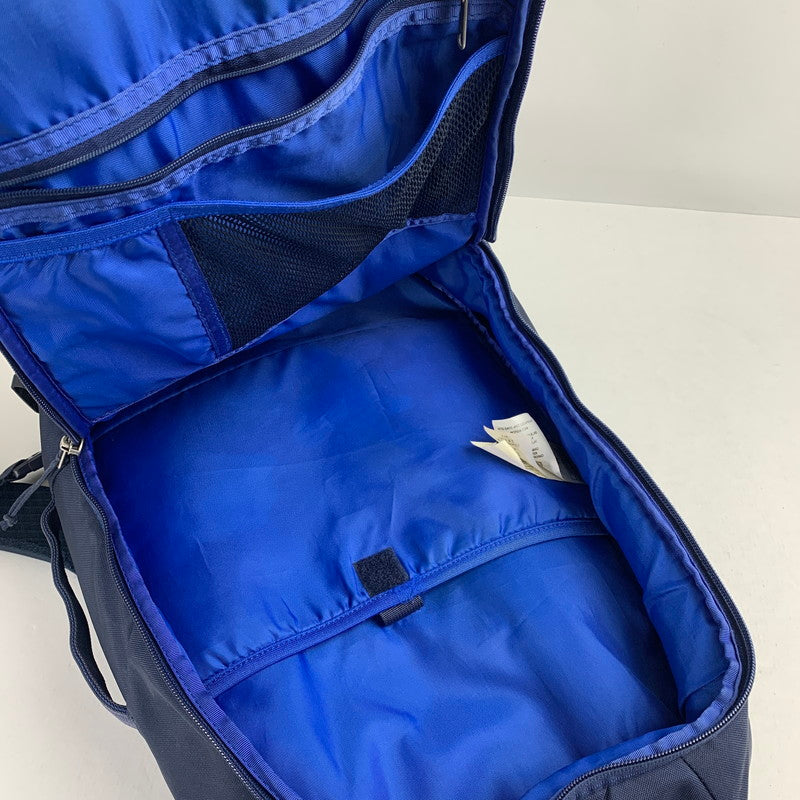 【中古品】【メンズ】 PATAGONIA パタゴニア 48295 リュック ネイビー カバン バッグ かばん ※汚れ・プリント剥がれ・一部生地破れ・使用感有 188-260803-io-23-fuzh 万代Net店