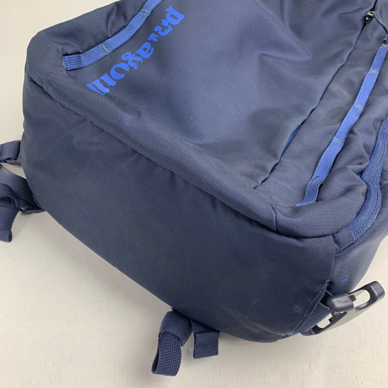 【中古品】【メンズ】 PATAGONIA パタゴニア 48295 リュック ネイビー カバン バッグ かばん ※汚れ・プリント剥がれ・一部生地破れ・使用感有 188-260803-io-23-fuzh 万代Net店
