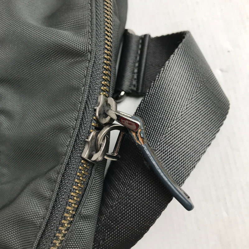 【中古品】 CALVIN KLEIN カルバン・クライン 2WAY BAG GRAY バッグ ※スレ・キズ・汚れ・一部生地剥がれ・ショルダー欠品 カバン 188-260731-io-31-fuzh 万代Net店