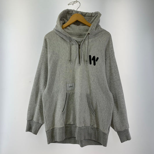 【中古品】【メンズ】 WTAPS OUTRIGGER HALF ZIP SWEAT ダブルタップス 142-251106-st-13-fuz サイズ：02 カラー：グレー 万代Net店