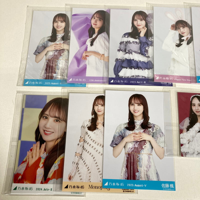 【中古美品】 乃木坂46 佐藤楓 生写真 12枚 缶バッジ クリアカード 等 乃木坂グッズ まとめ 085-251211-io-11-fuz 万代Net店
