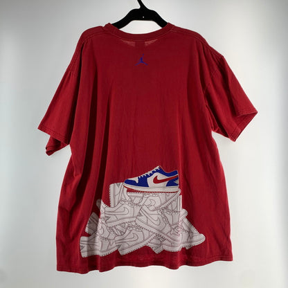【中古品】【メンズ】 NIKE ナイキ JORDAN LOGO T-SHIRT ジョーダン ロゴ Tシャツ レッド SIZE：XL ※穴・プリントひび割れ・使用感あり。 148-260815-io-06-fuzh カラー：レッド 万代Net店