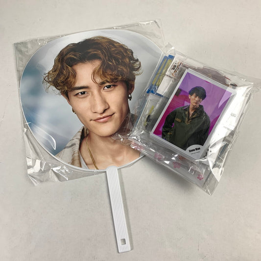 【中古品】 Snow Man スノーマン 岩本照 グッズ まとめ うちわ アクスタ 公式写真 086-251227-mh-06-fuz 万代Net店