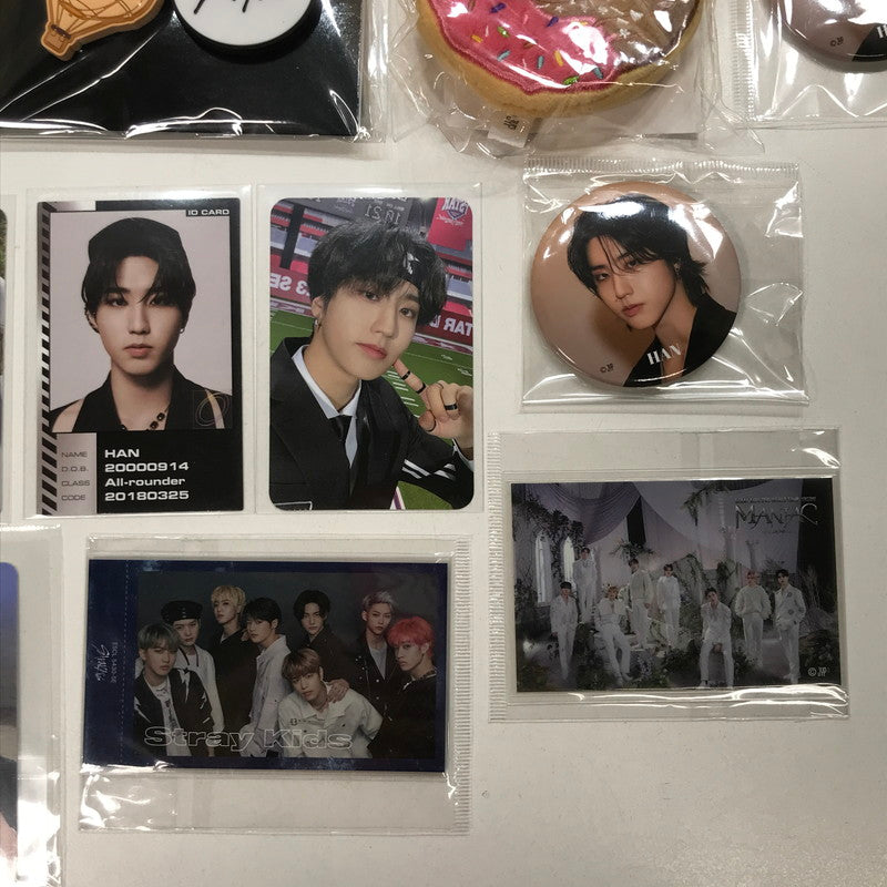 【中古品】 Stray Kids ストレイキッズ スキズ ハン グッズ まとめ トレカ ステッカー 缶バッチ ミラー など 084-251126-mh-03-fuz 万代Net店