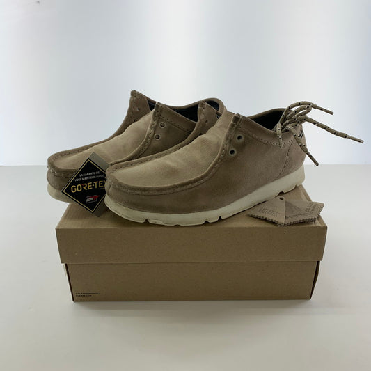 【中古品】【メンズ】 CLARKS WALLABEE GTX 靴 クラークス 164-251127-st-17-fuz サイズ：US9 カラー：ベージュ 万代Net店