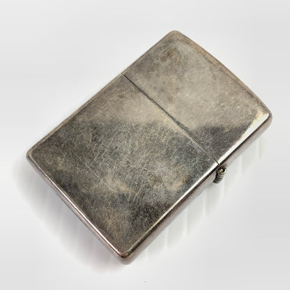 【中古品】【メンズ】 ZIPPO ジッポ SIMON CARTER オイルライター 喫煙具 ライター 11年製 ※キズ・使用感あり 206-261013-io-37-fuzh カラー：シルバー.ブルー 万代Net店