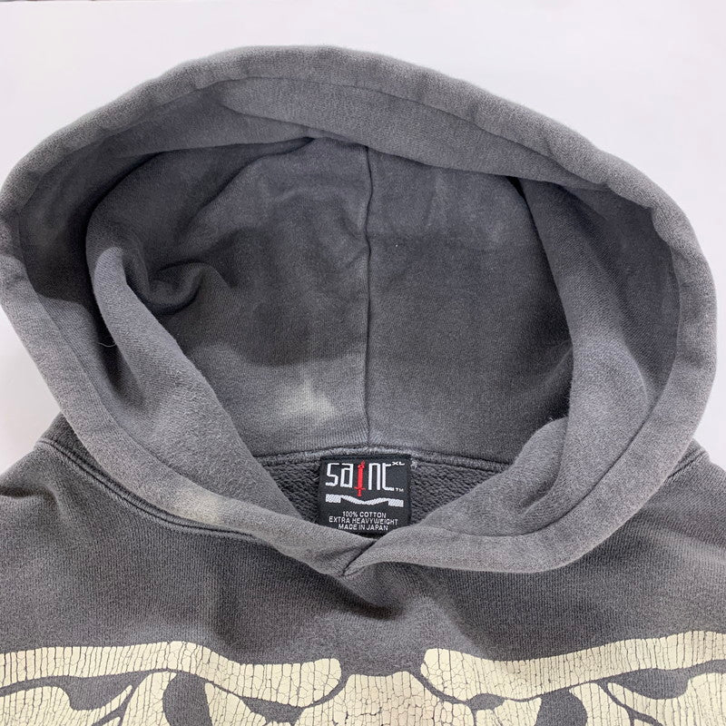 【中古品】【メンズ】 SAINT MICHAEL セントマイケル SM-A22-0000-080 BONE HOODIE ボーン プリント プルオーバー パーカー トップス 古着 140-251203-mh-08-fuz サイズ：XL カラー：グレー 万代Net店