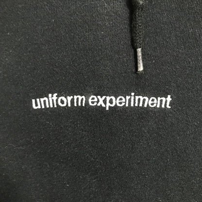【中古品】【メンズ】 UNIFORM EXPERIMENT ユニフォーム エクスペリメント BLOCK CHECK HOODED PULLOVER チェック フーデッド プルオーバー パーカー トップス 長袖 古着 142-260212-mh-11-fuz サイズ：2 カラー：ブラック 万代Net店