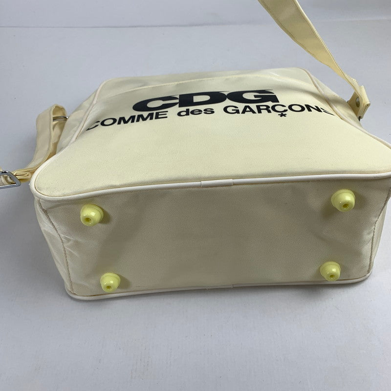 【中古品】【レディース】 COMME DES GARCONS ショルダーバッグ カバン コムデギャルソン 188-251211-st-18-fuz カラー：ホワイト 万代Net店