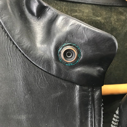 【中古品】【メンズ】 ISAMU KATAYAMA BACKLASH イサムカタヤマ バックラッシュ 1002-08 シングルライダースジャケット レザージャケット 140-251217-mh-02-fuz サイズ：3 万代Net店