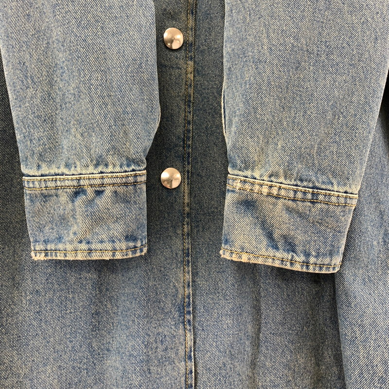 【中古品】【レディース】 PRADA プラダ オーバーサイズ オーガニック デニムシャツ ダメージ加工 168-260109-ny-05-fuz サイズ：42 カラー：ブルー 万代Net店