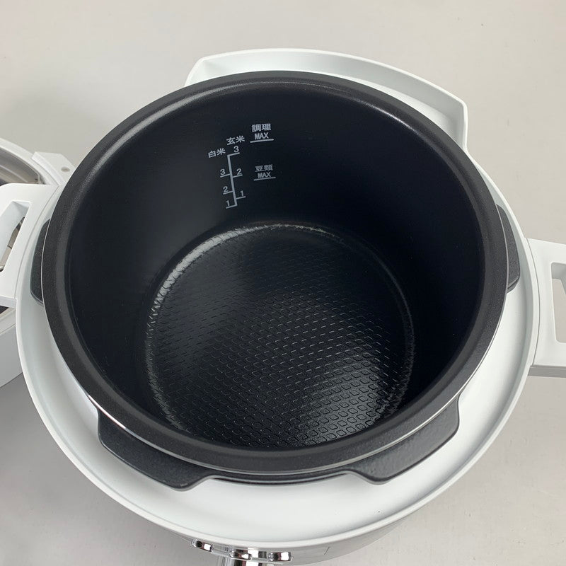 【中古美品】 未使用 アルファックス・コイズミ APC-T120 家庭用 電気圧力鍋 らくなべ ホワイト 2025年製 098-260118-mh-05-fuz 万代Net店