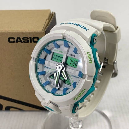 【中古品】【メンズ/レディース】 G-SHOCK ジーショック GA-500WG デジアナ 腕時計 時計 ホワイト 箱付属 使用感あり おしゃれ 196-260202-io-05-fuz 万代Net店