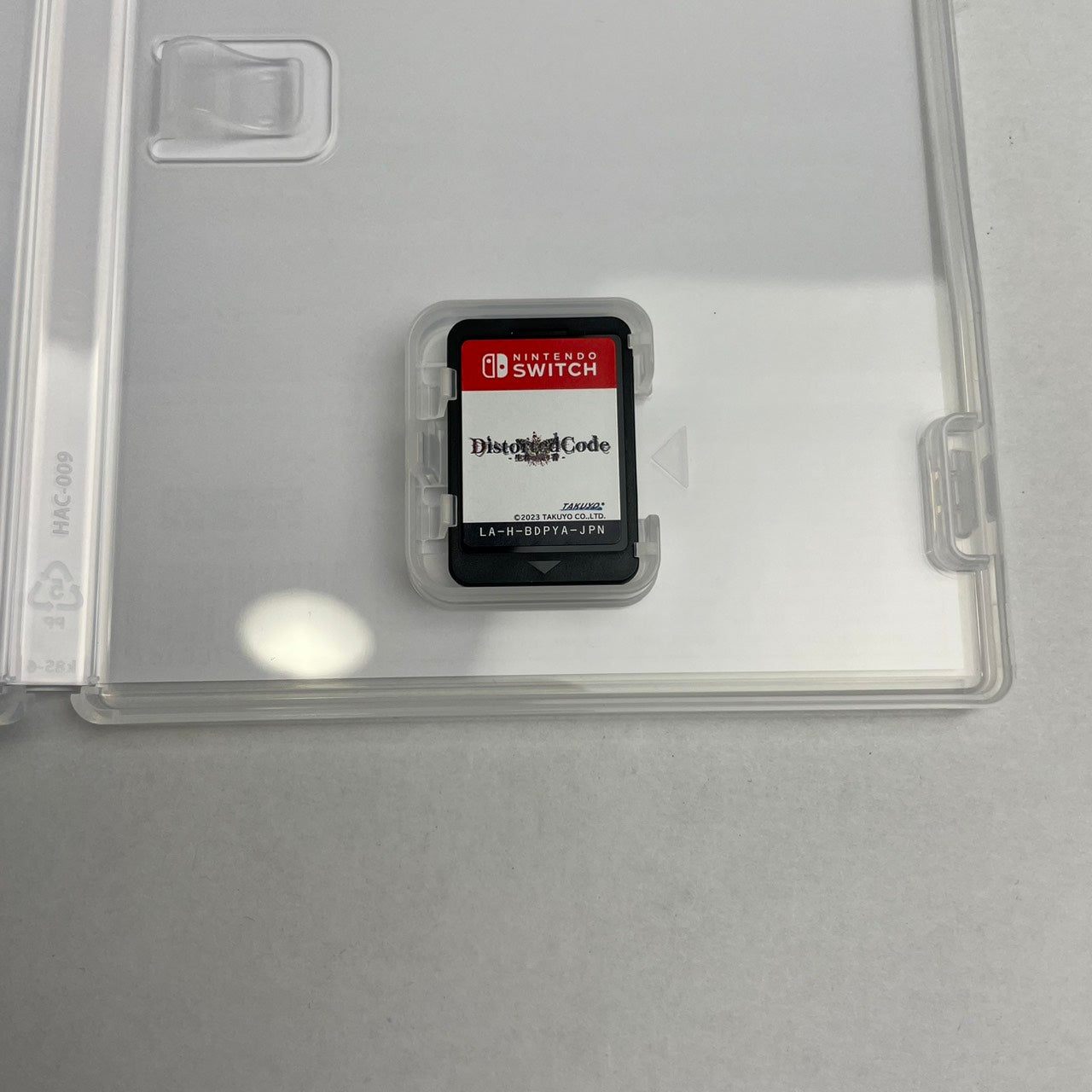 【中古美品】 DistortedCode -生者の残り香- [通常版] [CERO区分_C/ 15歳以上対象] 029-260208-NT-24-fuz 万代Net店