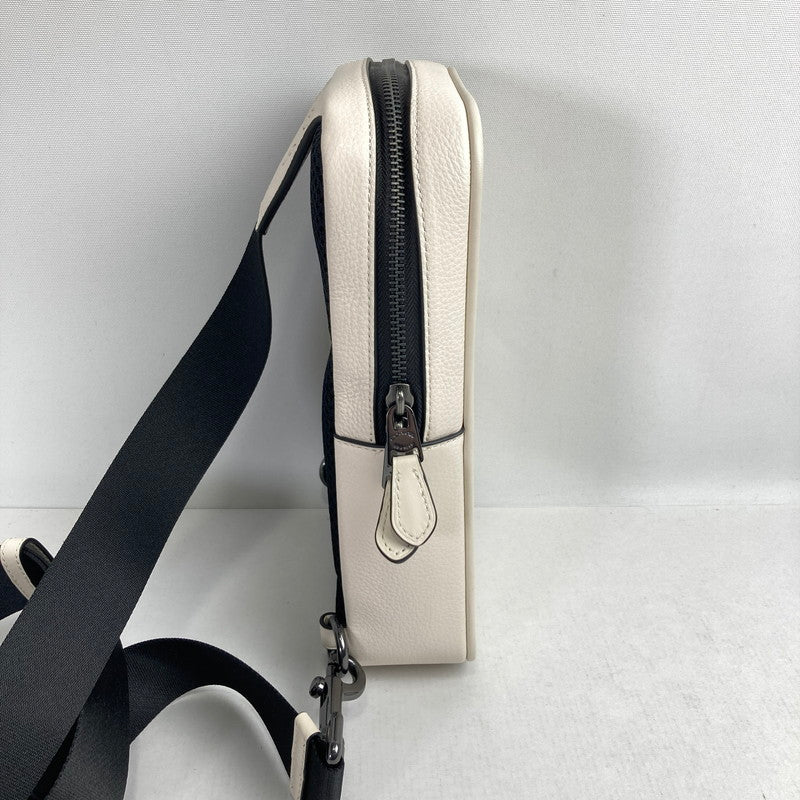 【中古品】【メンズ/レディース】 COACH コーチ CAJ69 スケッチプリントサリバンパック カバン 180-260220-ky-09-fuzh カラー：ホワイト 万代Net店