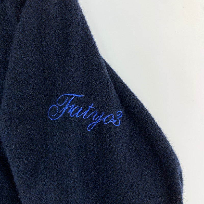 【中古品】【メンズ】 FAT エフエーティー FATYO3 刺繍ロゴ 長袖シャツ 142-261020-vt-86-fuzh サイズ：TITCH（M） カラー：ネイビー 万代Net店