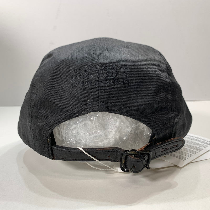 【中古美品】【メンズ】 SUPREME × MM6 シュプリーム エムエムシックス メゾンマルジェラ 24SS PAINTED CAMP CAP ペイント ペンキ加工 ボックスロゴ キャンプ キャップ 帽子 185-260301-mh-09-fuz カラー：ブラック 万代Net店