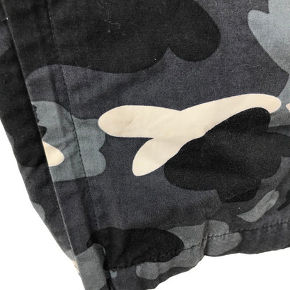 【中古品】【メンズ】 A BATHING APE ア ベイシング エイプ EASY PANT シャーク プリント イージー パンツ ボトムス 古着 153-260311-mh-16-fuz サイズ：M カラー：カモ 万代Net店