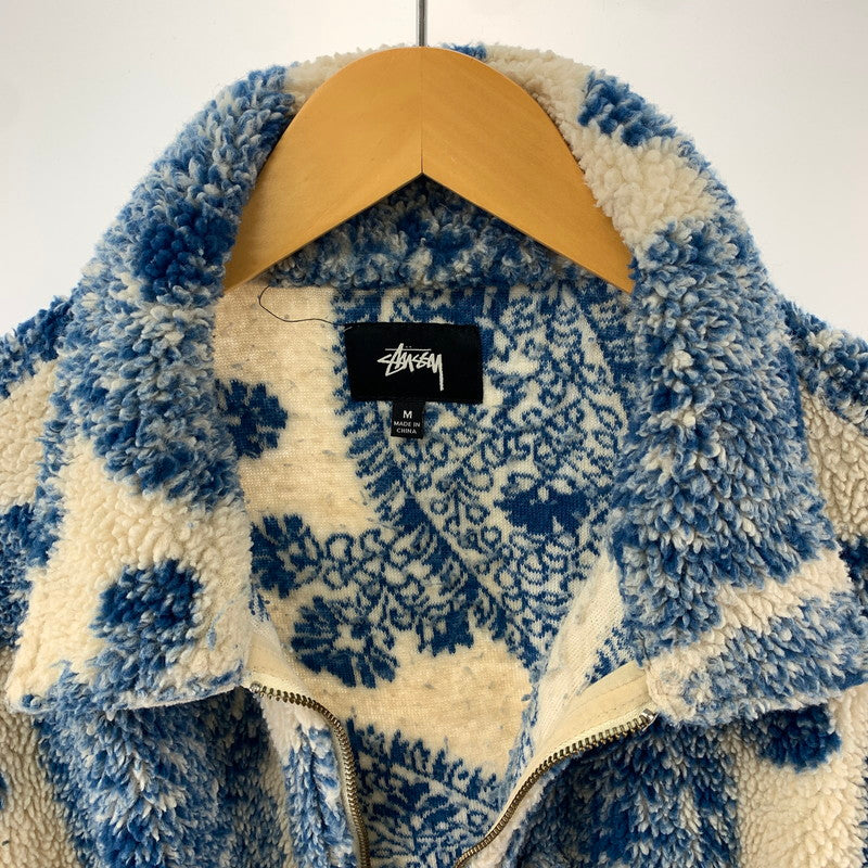 【中古品】【メンズ】 STUSSY ステューシー PAISLEY FULL ZIP SHERPA ペイズリー フルジップ シェルパ ジャケット コート アウター 古着 142-260318-mh-02-fuz サイズ：M カラー：ブルー 万代Net店
