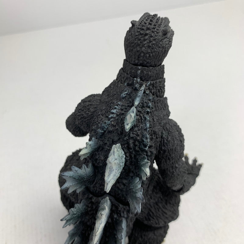 【中古品】 完備品 S.H.MonsterArts ｺﾞｼﾞﾗ(2004) フィギュア 外箱に傷みあり 044-260402-io-49-fuzh 万代Net店