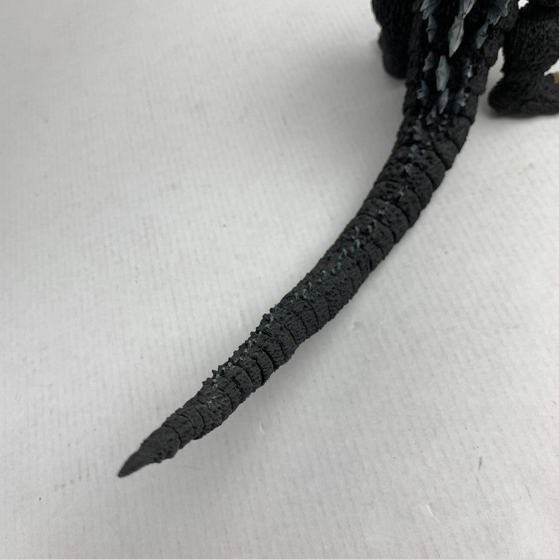 【中古品】 完備品 S.H.MonsterArts ｺﾞｼﾞﾗ(2004) フィギュア 外箱に傷みあり 044-260402-io-49-fuzh 万代Net店