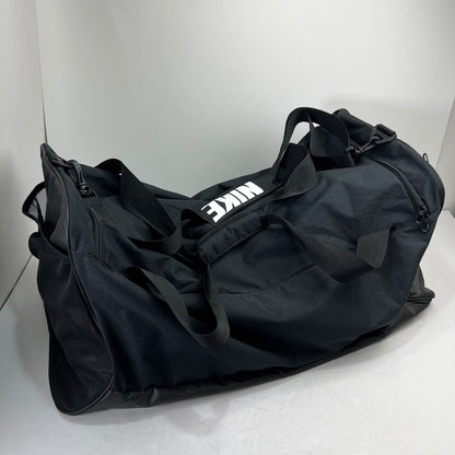 【中古品】【メンズ/レディース】 NIKE ナイキ BA5968-010 ブラジリア9.5トレーニングダッフルバッグ カバン 188-261020-ny-01-fuzh カラー：ブラック 万代Net店