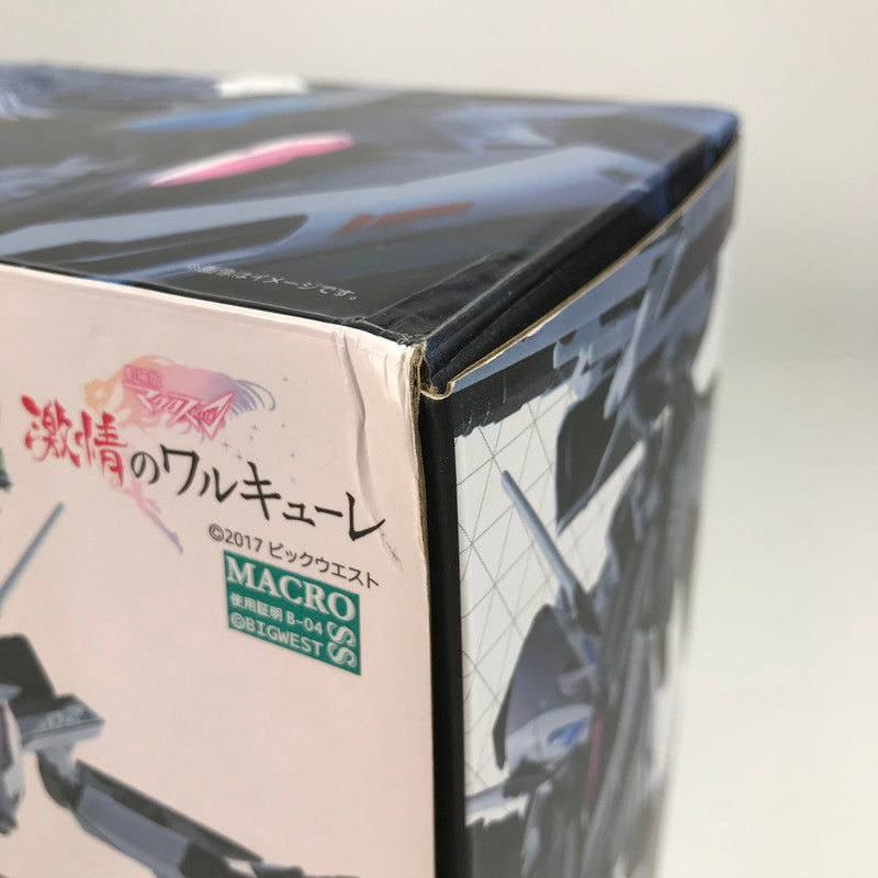 【中古品】 完備品 DX超合金 VF-31F ジークフリード (メッサー・イーレフェルト ハヤテ・インメルマン搭乗機) 箱傷みあり 057-260416-io-25-fuzh 万代Net店