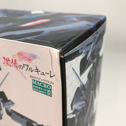 【中古品】 完備品 DX超合金 VF-31F ジークフリード (メッサー・イーレフェルト ハヤテ・インメルマン搭乗機) 箱傷みあり 057-260416-io-25-fuzh 万代Net店
