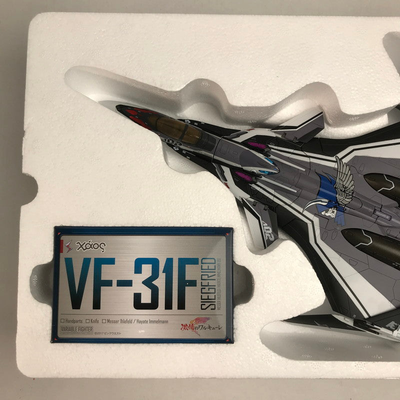 【中古品】 完備品 DX超合金 VF-31F ジークフリード (メッサー・イーレフェルト ハヤテ・インメルマン搭乗機) 箱傷みあり 057-260416-io-25-fuzh 万代Net店