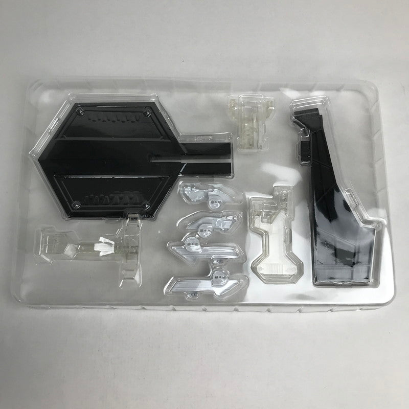 【中古品】 完備品 DX超合金 VF-31F ジークフリード (メッサー・イーレフェルト ハヤテ・インメルマン搭乗機) 箱傷みあり 057-260416-io-25-fuzh 万代Net店