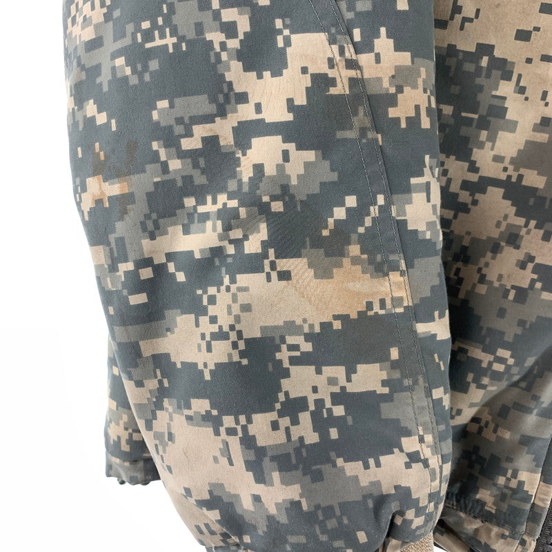 【中古品】【メンズ】 COOTIE クーティー ジャケット デジカモ 柄 ジップ 中綿 ミリタリージャケット Digital Camouflage Padded Zip Parka 16AW 迷彩 カモフラージュ 142-260427-nm-02-fuz サイズ：L 万代Net店