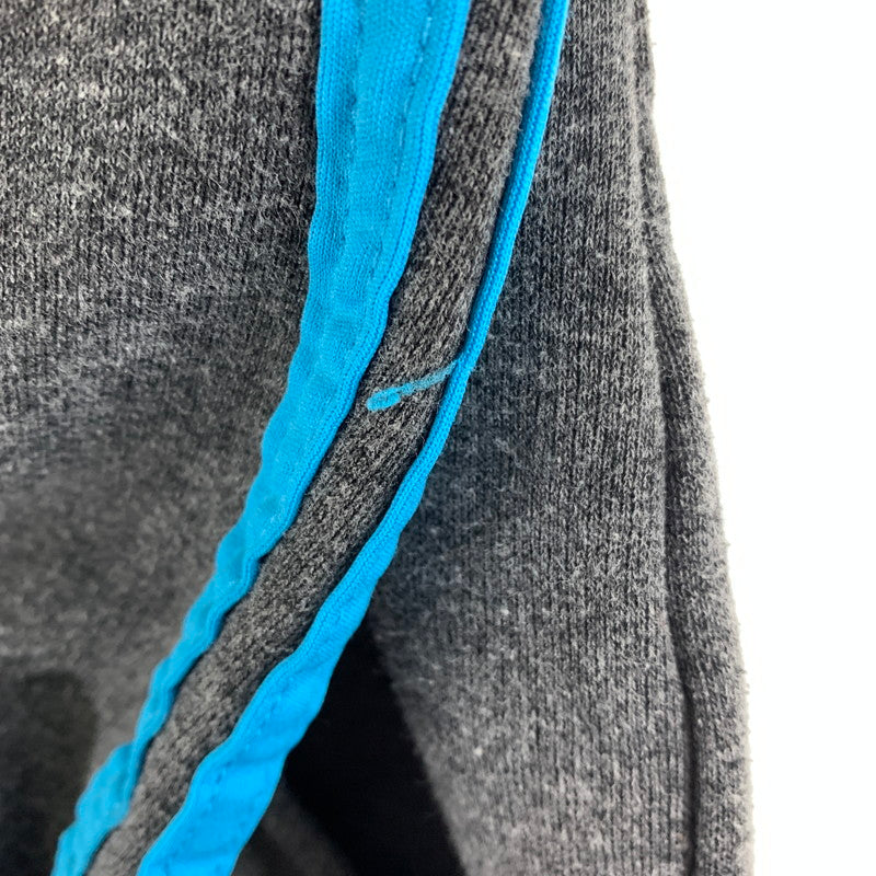 【中古品】【メンズ】 ADIDAS アディダス パーカー フーディー CHARCOAL SIZE:不明 ※使用感あり・ハトメダメージ有 148-260920-io-07-fuzh カラー：チャコール 万代Net店