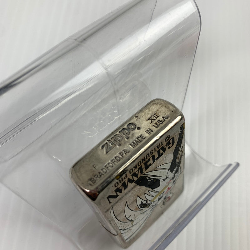 【中古品】【メンズ】 ZIPPO ジッポ オイルライター 喫煙具 ライター SILVER ガッチャマン 大鷲の健 97年製 ※使用感あり 206-261013-io-39-fuzh カラー：シルバー 万代Net店