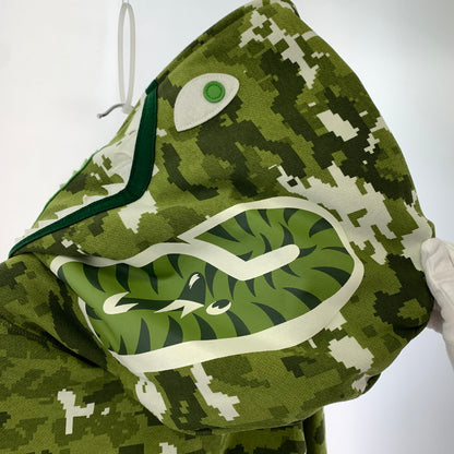 【中古品】【メンズ】 A BATHING APE ア ベイシング エイプ MULTI PIXEL CAMO SHARK REGULAR FIT FULL ZIP HOODIE 26SS フーディー パーカ グリーン メンズ Lサイズ タグ付き 142-260424-io-05-fuzh 万代Net店