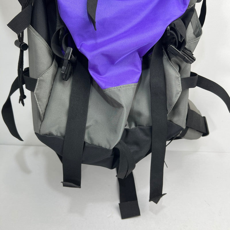 【中古品】【メンズ/レディース】 BUGABOOS ブガブス バックパック カバン 188-261020-ny-05-fuzh カラー：パープル ブラック 万代Net店