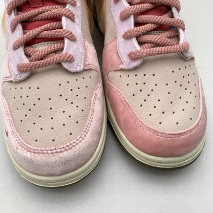 【中古美品】【メンズ】 Social Status × Nike ソーシャルステータス×ナイキ DJ1173-600 DUNK MID "Strawberry Milk" ダンク スニーカー シューズ 靴 160-260506-gm-04-fuz サイズ：28.5cm カラー：ピンク 万代Net店